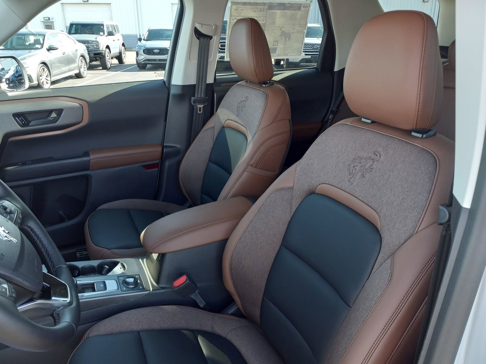 New 2026 Ford Bronco Sport Outer Banks w/ Sasquatch Outer Banks Package AWD/4WD image 12