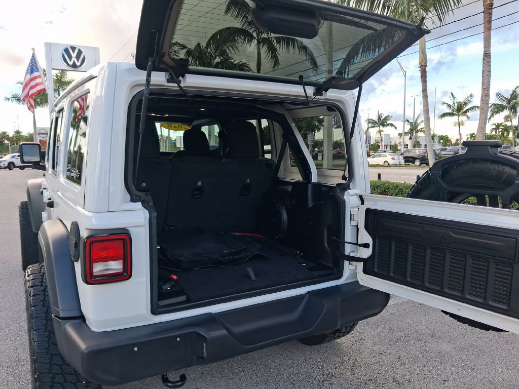 Used 2020 Jeep Wrangler Unlimited Sport S w/ Sun And Sound Package AWD/4WD image 12