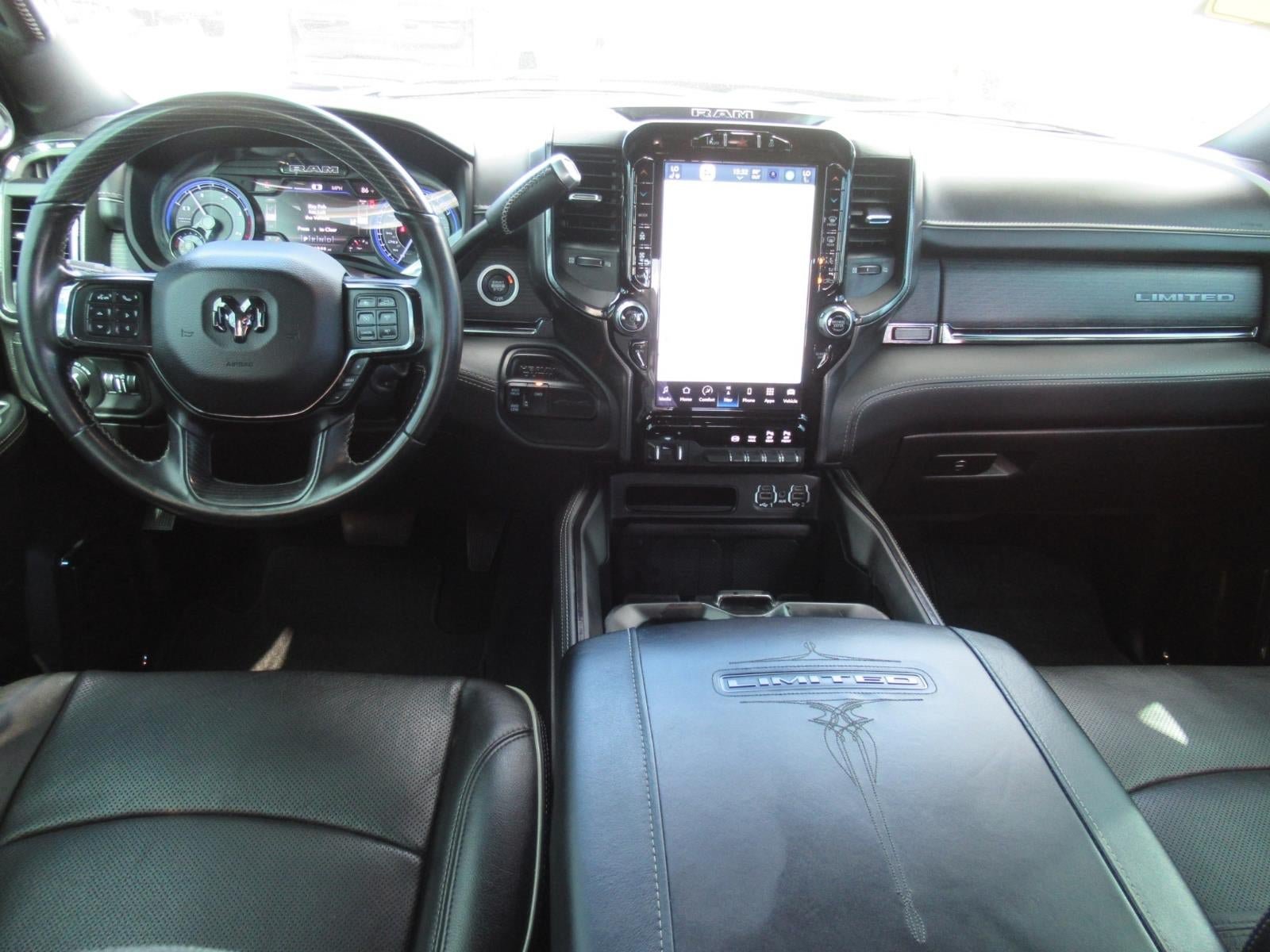 Used 2022 RAM 2500 Limited AWD/4WD image 12