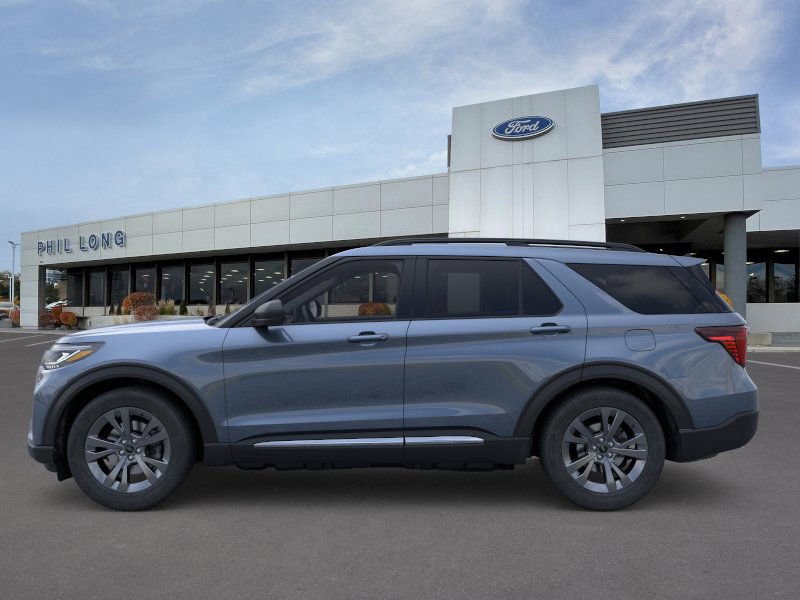 New 2025 Ford Explorer Active w/ Active Comfort Package image 3