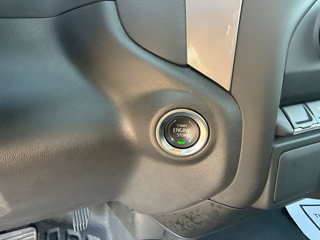 Used 2025 Chevrolet Silverado 1500 W/T RWD image 12