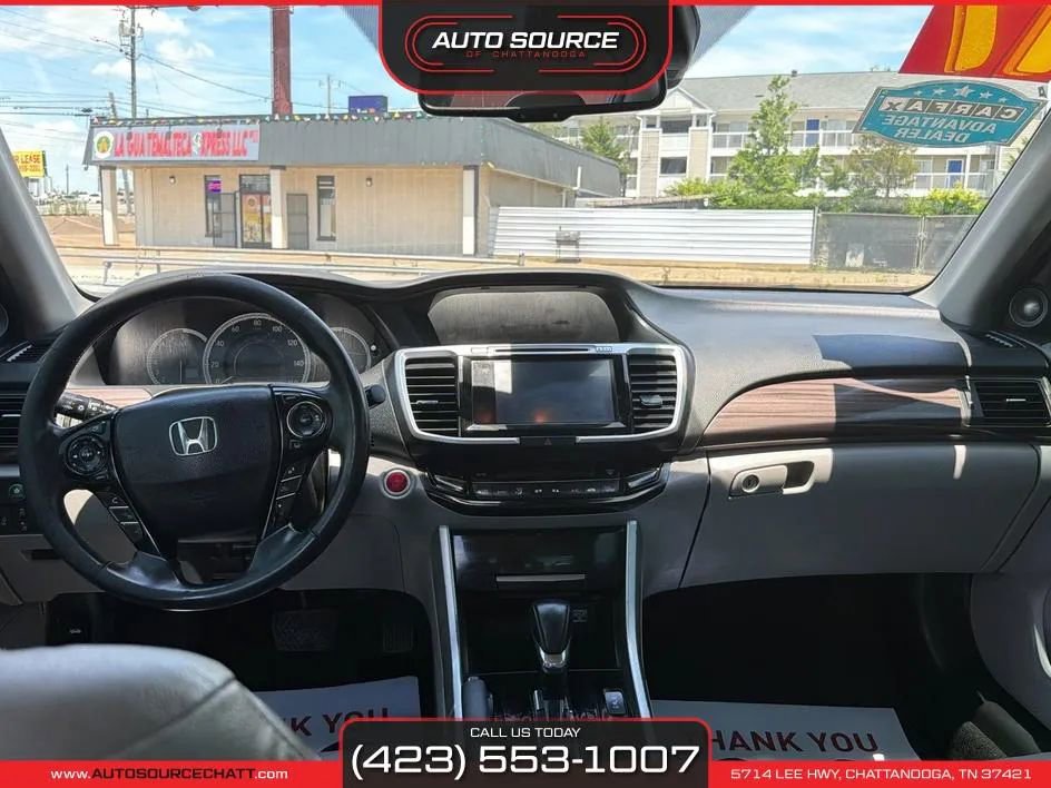 Used 2017 Honda Accord EX-L image 19