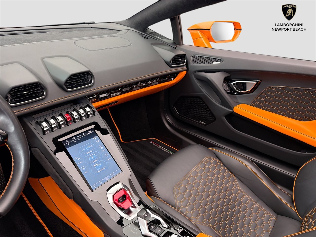 Used 2023 Lamborghini Huracan EVO AWD/4WD image 21