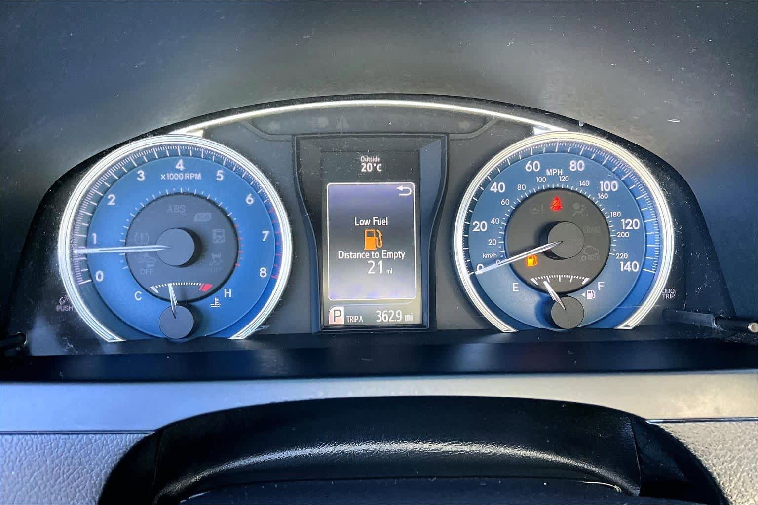 Used 2015 Toyota Camry XLE FWD image 24