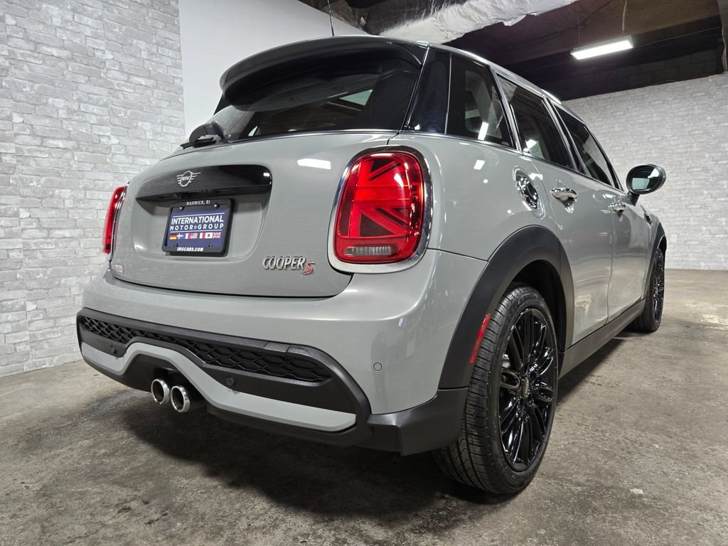 Used 2023 MINI Cooper S image 39