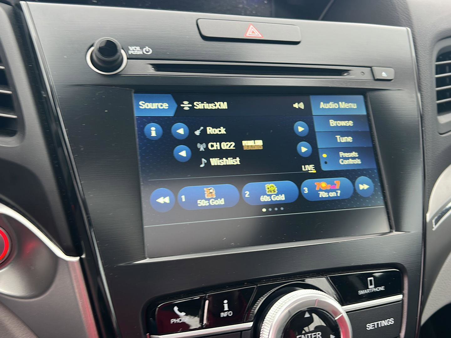 Used 2020 Acura ILX w/ Premium Package image 25