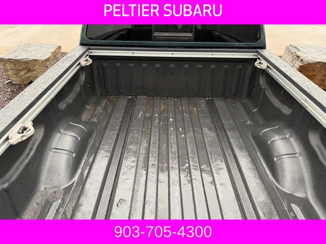 Used 2005 Nissan Titan SE w/ (W01) Utility Bed Pkg RWD image 13