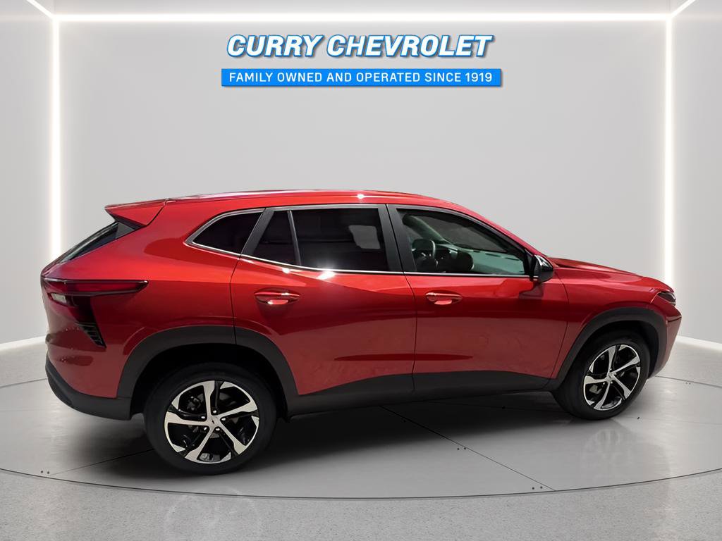 Used 2024 Chevrolet Trax RS w/ Driver Confidence Package FWD image 14