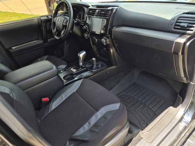 Used 2021 Toyota 4Runner TRD Off-Road AWD/4WD image 12