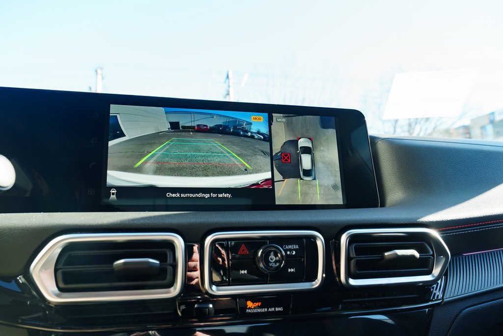 New 2026 Nissan Sentra SR w/ SR Premium Package image 14