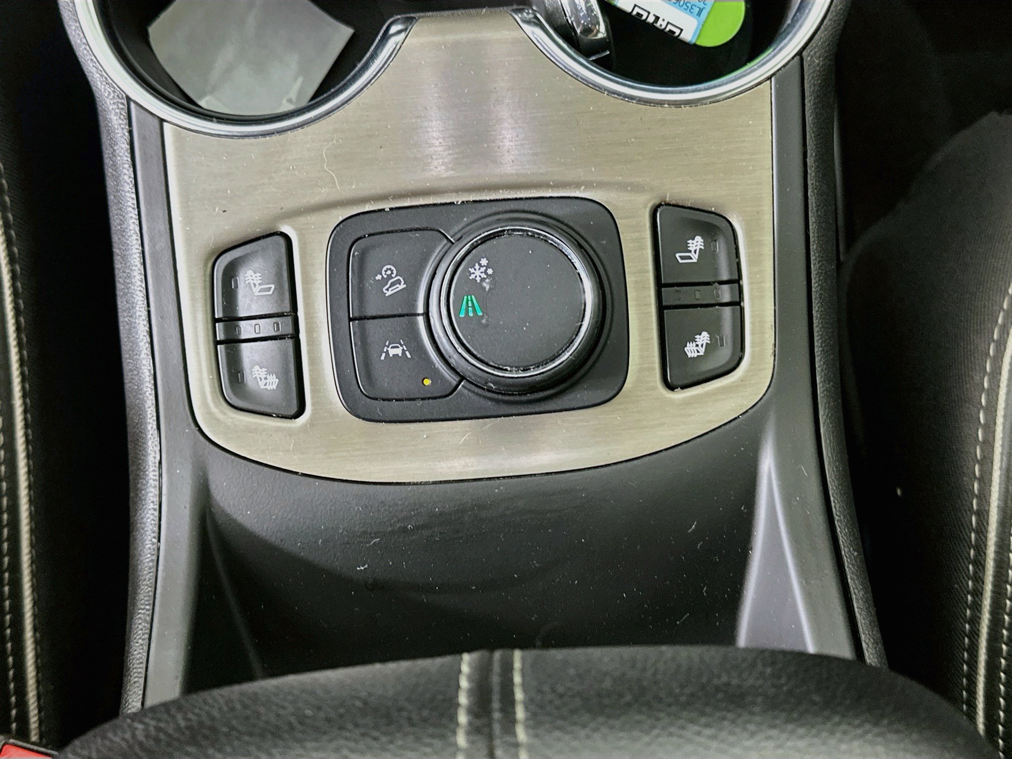 Used 2018 GMC Terrain Denali w/ Driver Alert Package II FWD image 25