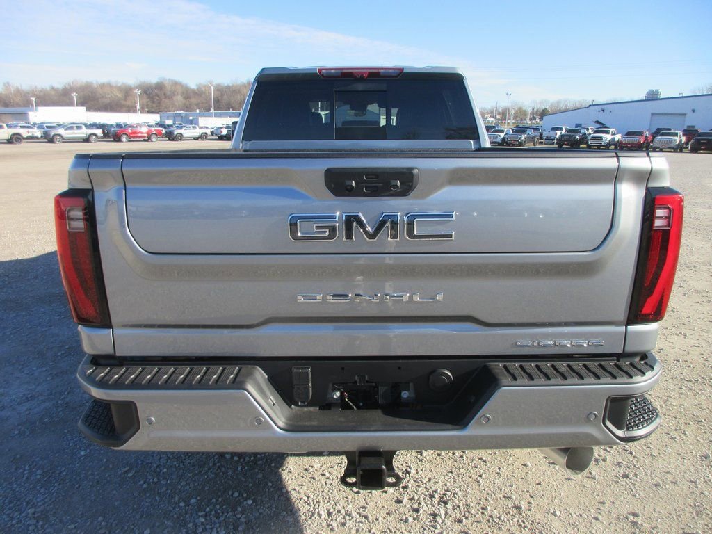 New 2026 GMC Sierra 2500 Denali Ultimate image 6