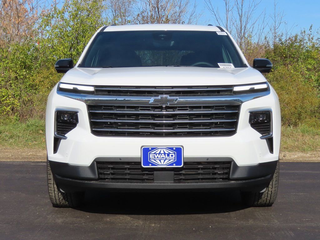 New 2026 Chevrolet Traverse LT w/ Enhanced Driving Package image 17