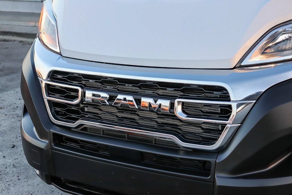 Used 2025 RAM ProMaster 2500 w/ U-Haul Equipment Group FWD image 6