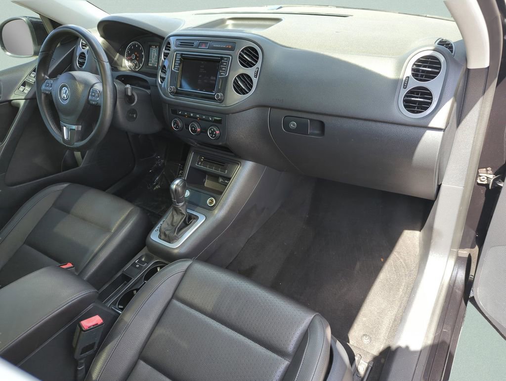 Used 2016 Volkswagen Tiguan SE image 21