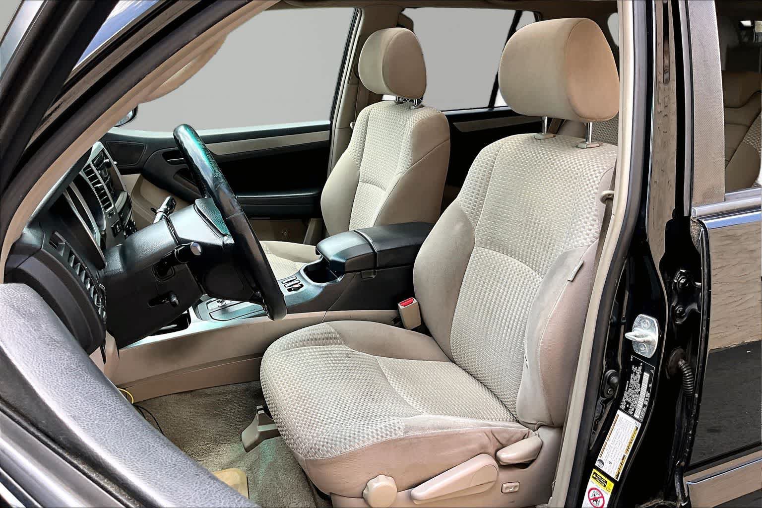 Used 2008 Toyota 4Runner SR5 RWD image 7