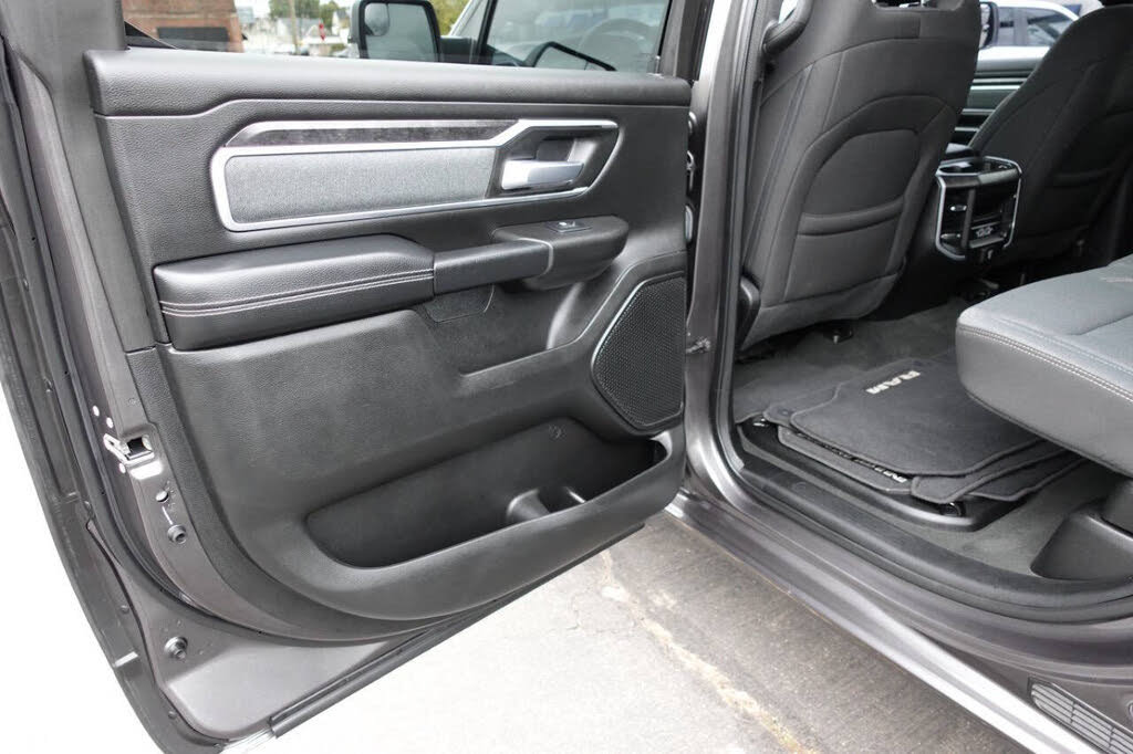 Used 2022 RAM 1500 Big Horn AWD/4WD image 20