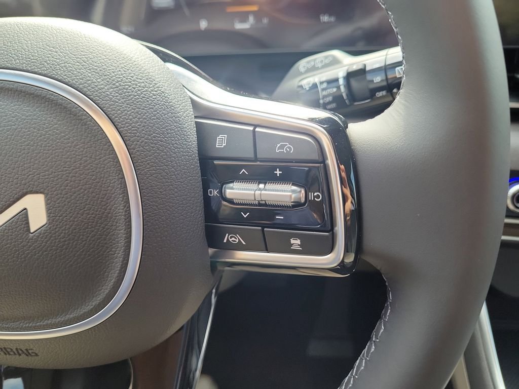 New 2026 Kia Carnival SX FWD image 28