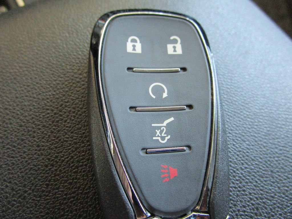 Used 2023 Chevrolet Equinox LT FWD image 43