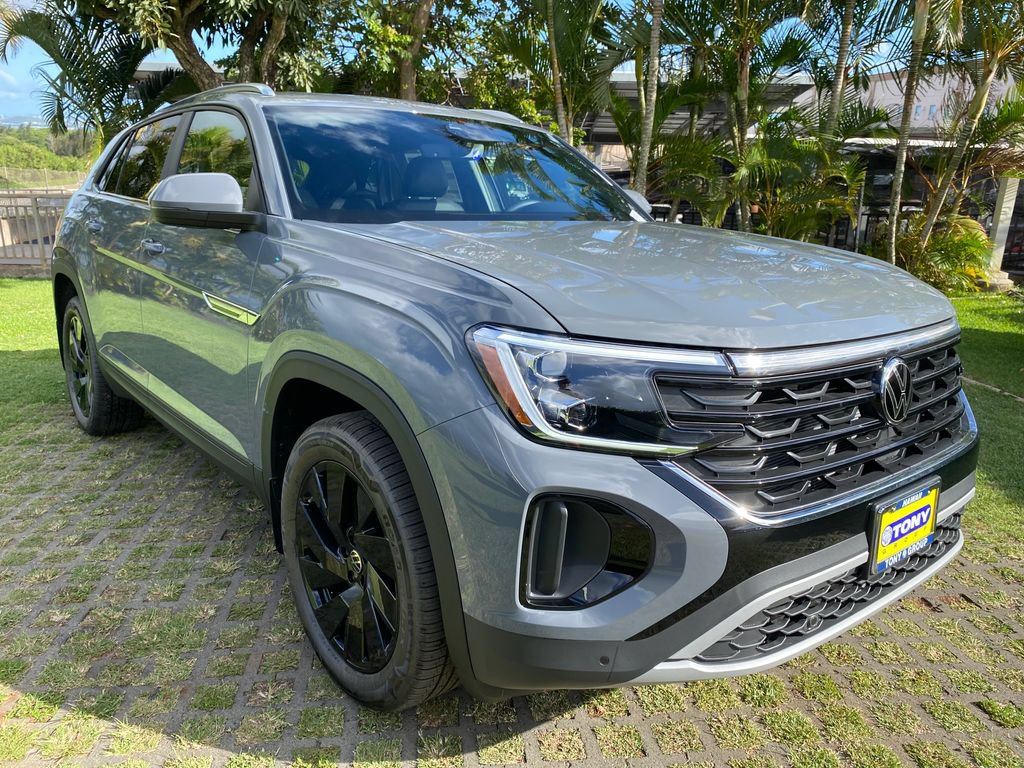 New 2026 Volkswagen Atlas Cross Sport SE
