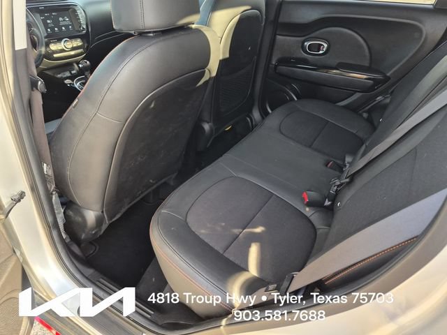 Used 2018 Kia Soul ! FWD image 20