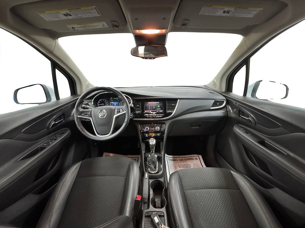 Used 2022 Buick Encore Preferred w/ Safety Package image 17