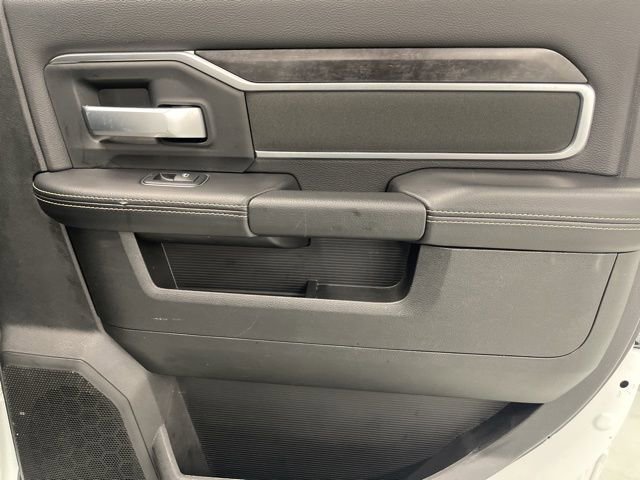 Used 2024 RAM 2500 Big Horn image 32