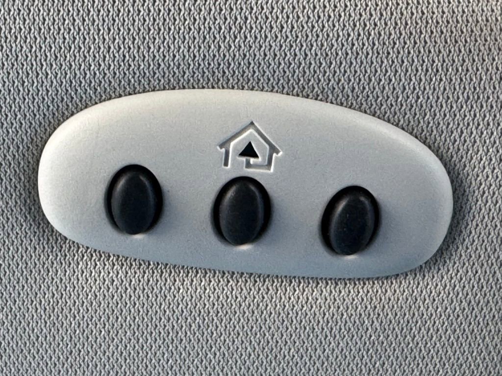 Used 2022 Ford Edge SEL w/ Convenience Package image 22