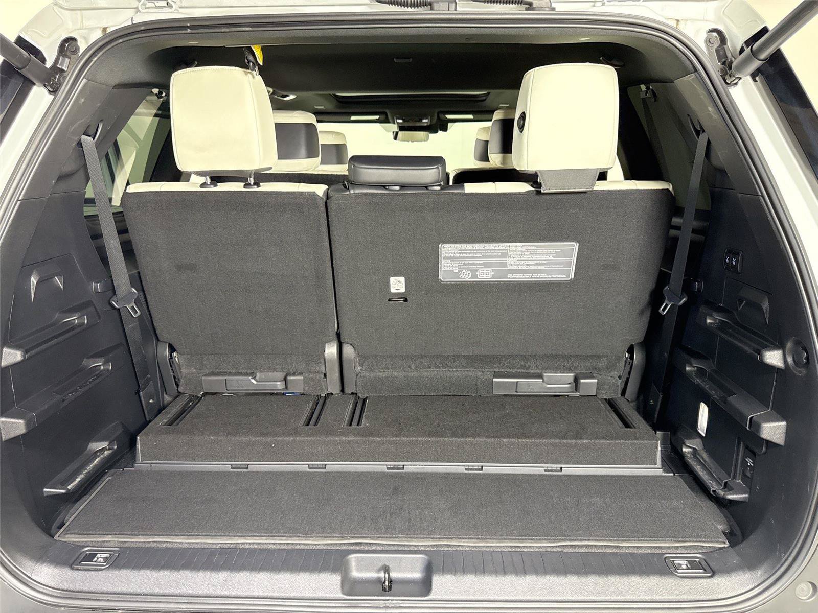 Used 2024 Toyota Sequoia Capstone AWD/4WD image 27