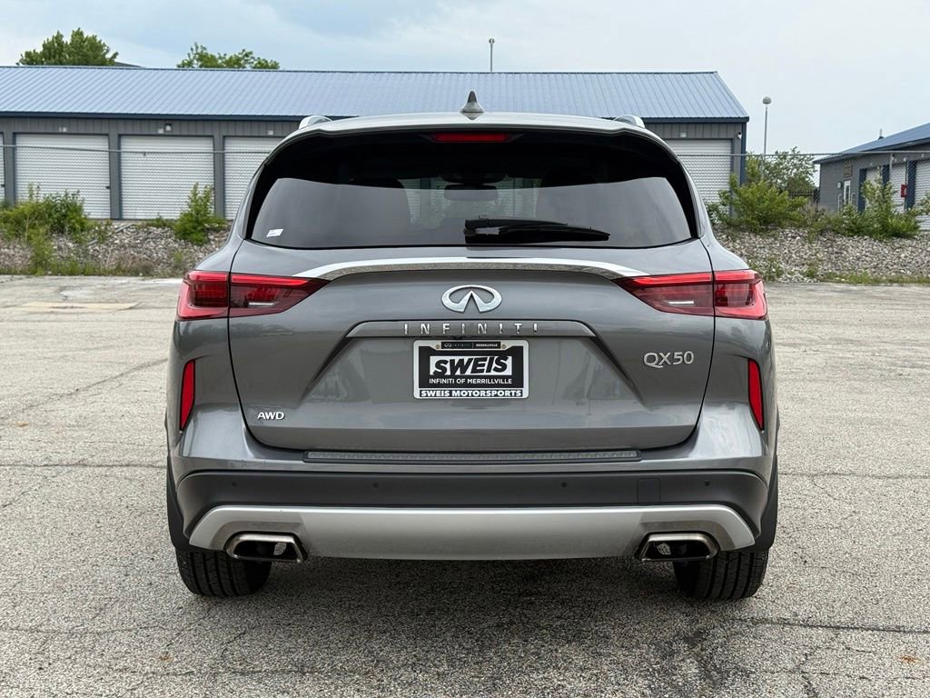 Used 2019 INFINITI QX50 Essential w/ Premium Heat Package AWD/4WD image 7