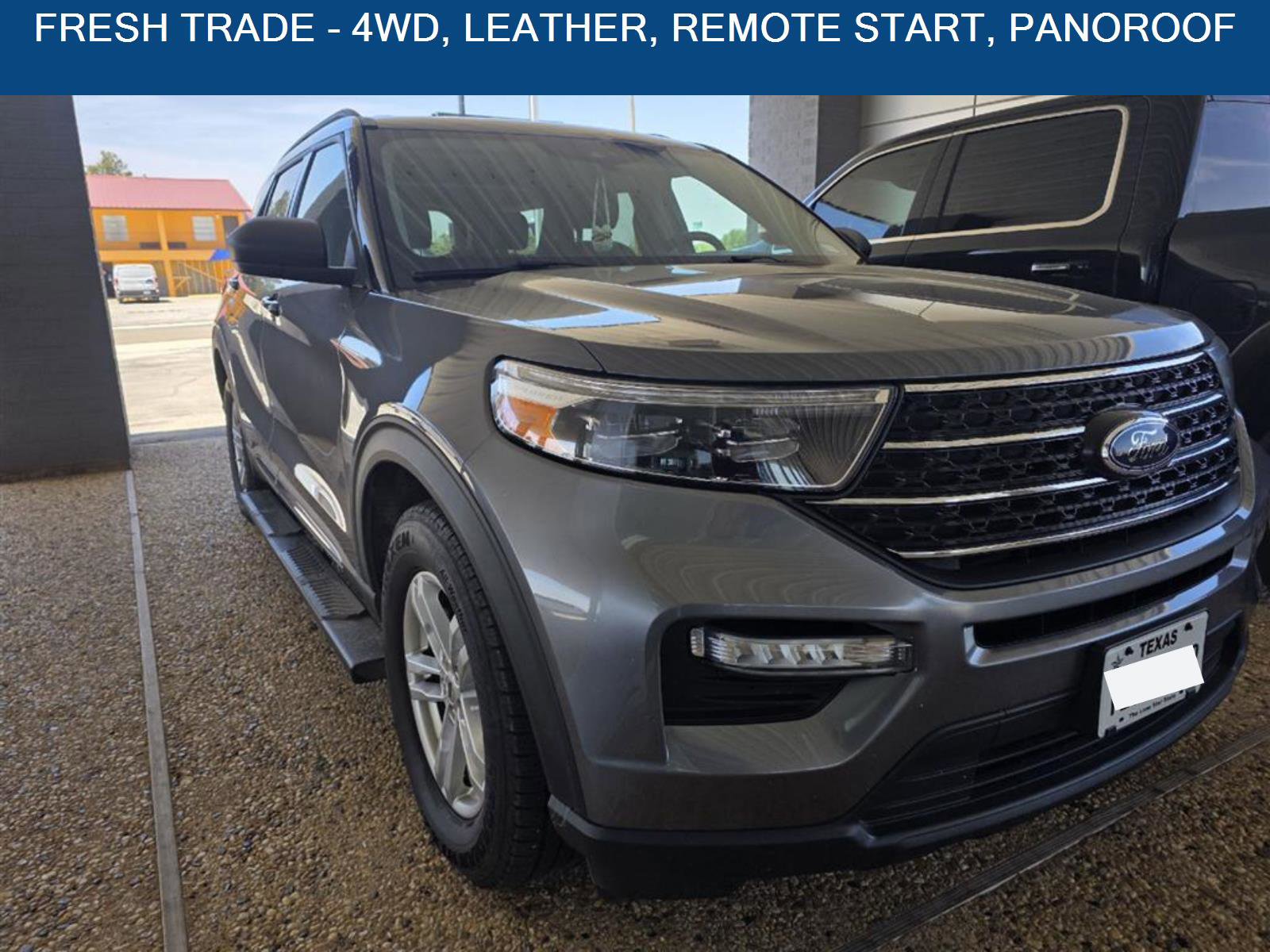 Used 2022 Ford Explorer XLT w/ Equipment Group 202A AWD/4WD image 1
