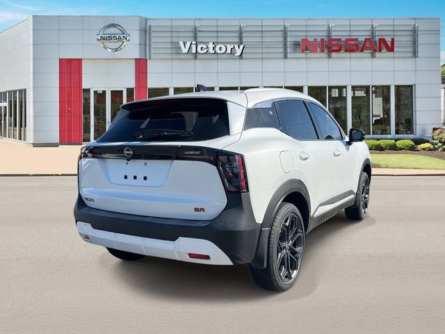 New 2026 Nissan Kicks SR w/ SR Premium Package FWD image 3