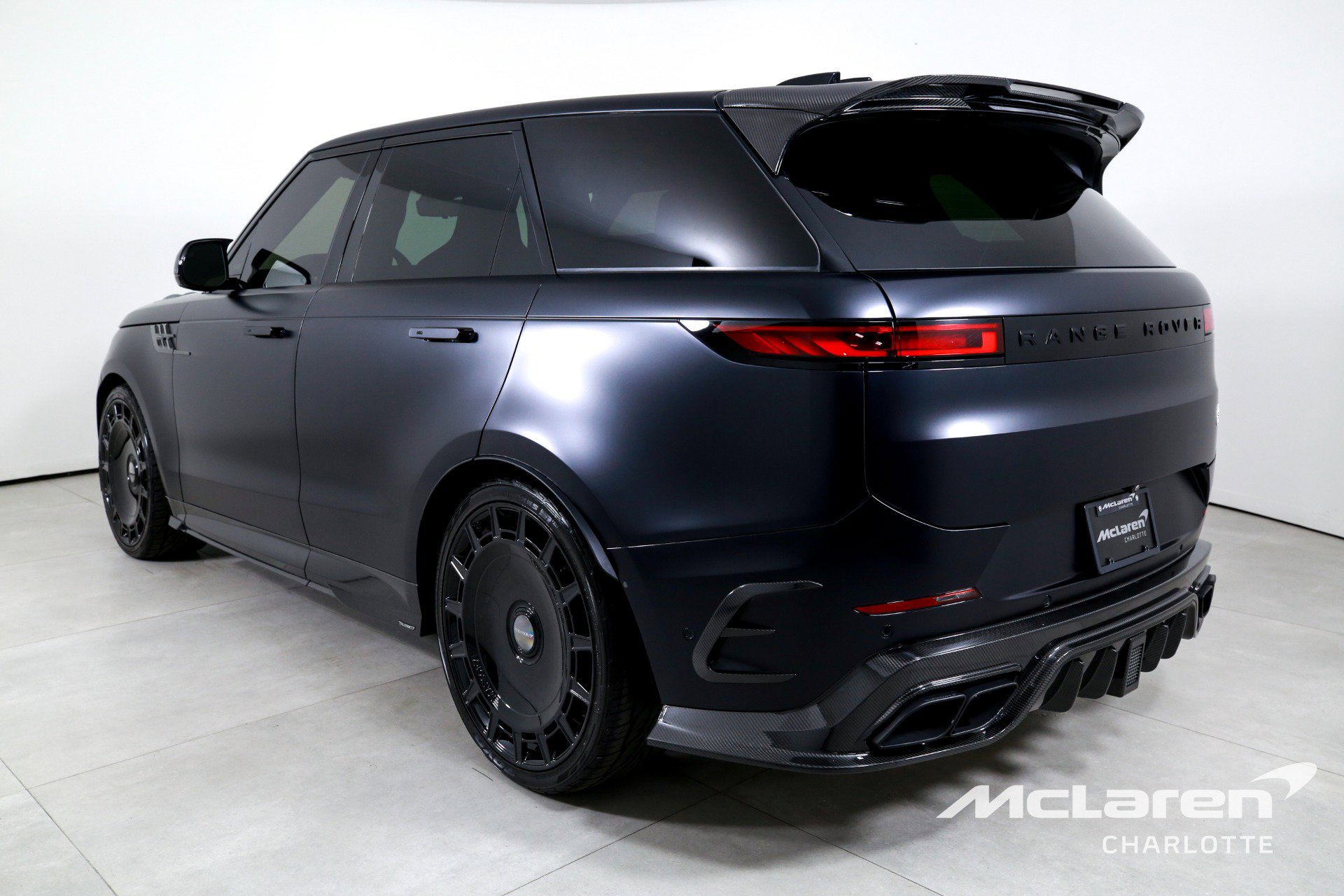 Used 2025 Land Rover Range Rover Sport SV Edition Two image 6
