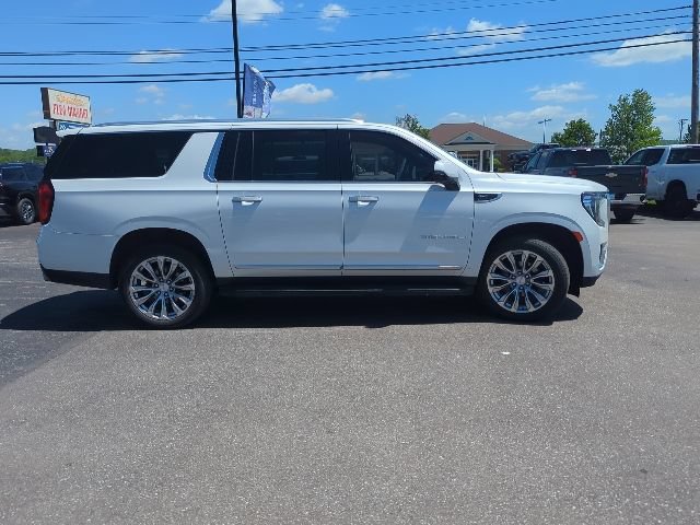 Used 2024 GMC Yukon XL Denali w/ Max Trailering Package AWD/4WD image 31