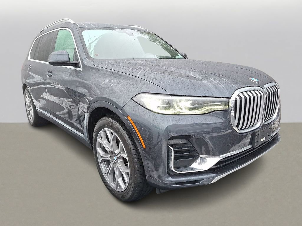 Certified 2022 BMW X7 xDrive40i w/ Executive Package image 3