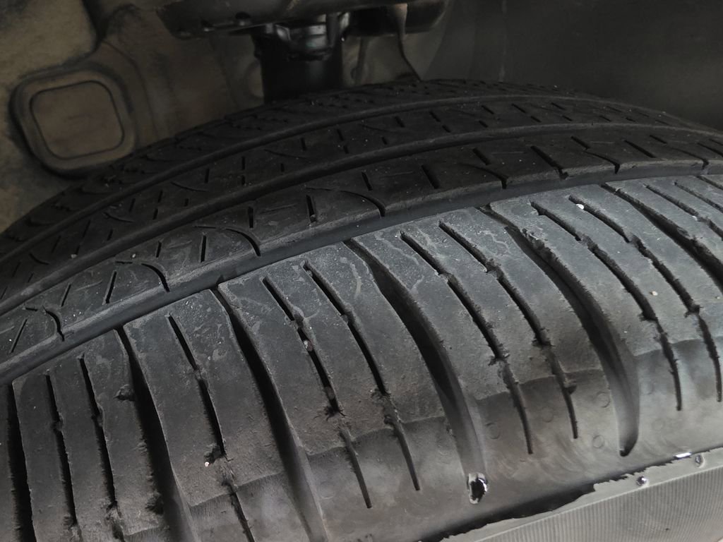 Used 2025 Kia Telluride S AWD/4WD image 24