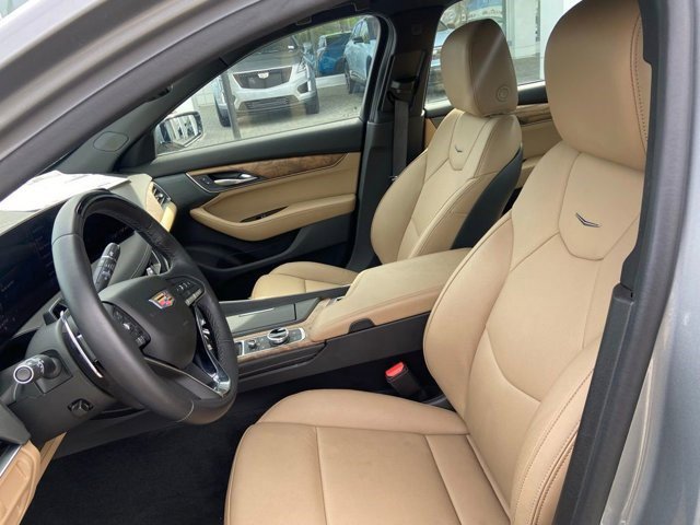 Used 2025 Cadillac CT5 Premium Luxury RWD image 10