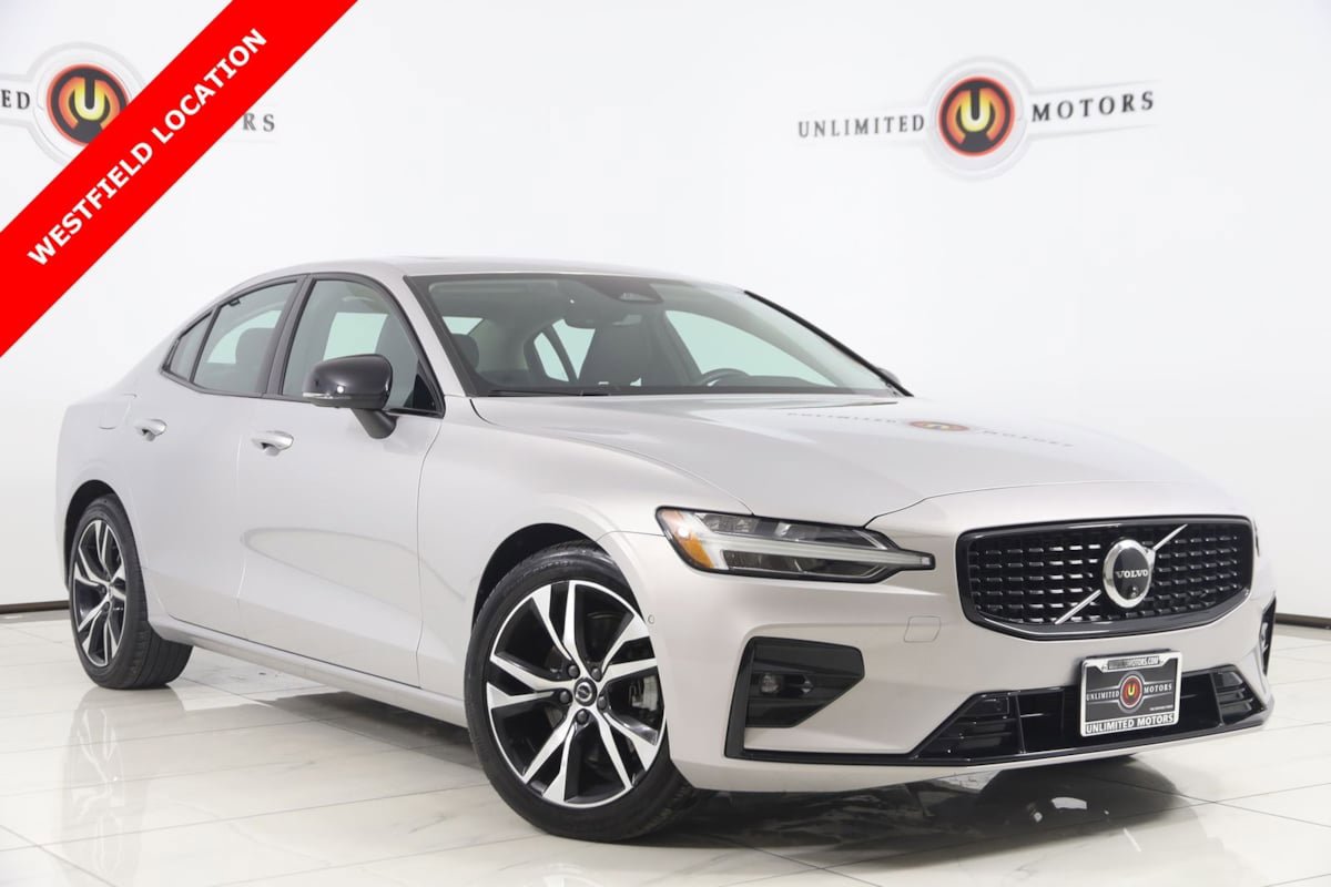 Used 2024 Volvo S60 B5 Plus AWD/4WD image 1