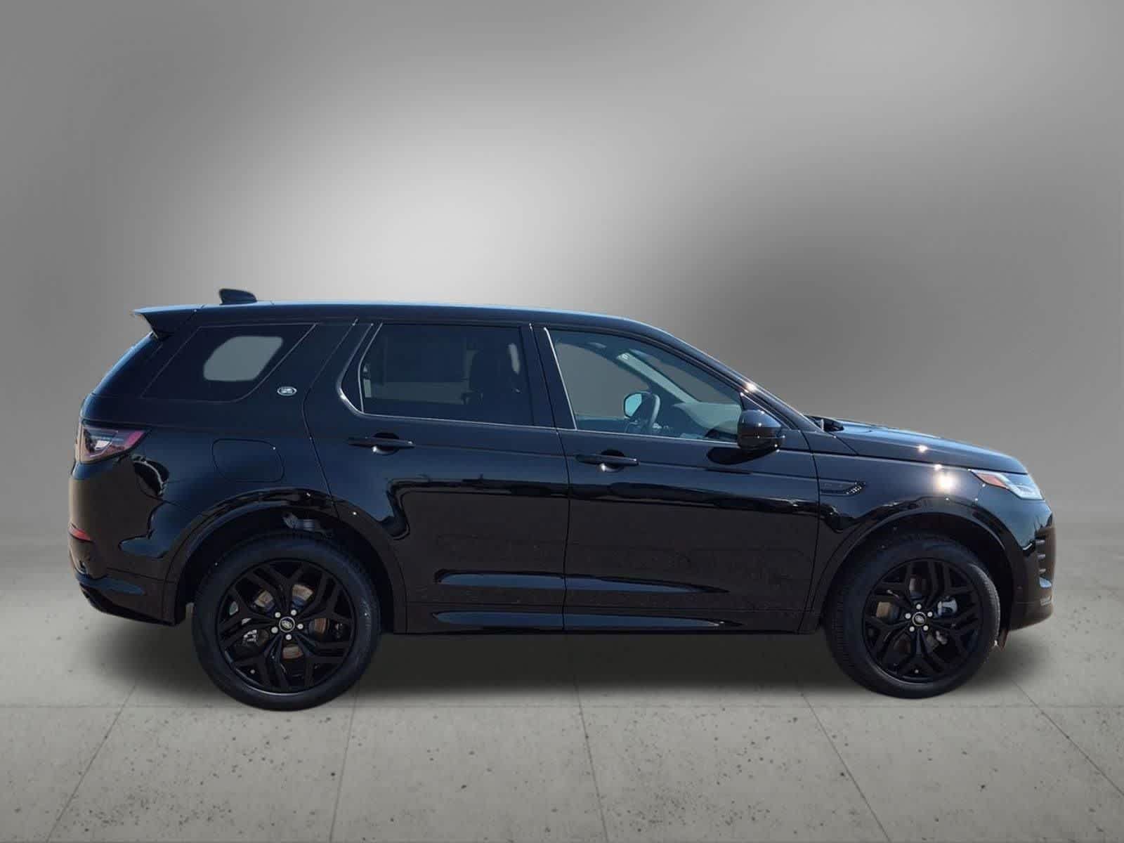 New 2026 Land Rover Discovery Sport Landmark AWD/4WD image 7