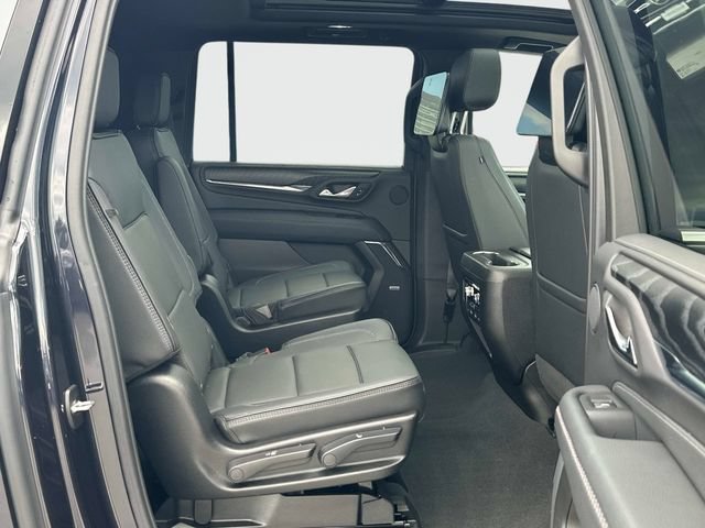 Used 2024 GMC Yukon XL Denali w/ Advanced Technology Package AWD/4WD image 21