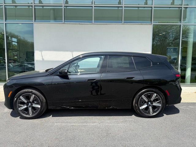 New 2026 BMW iX xDrive45 image 2