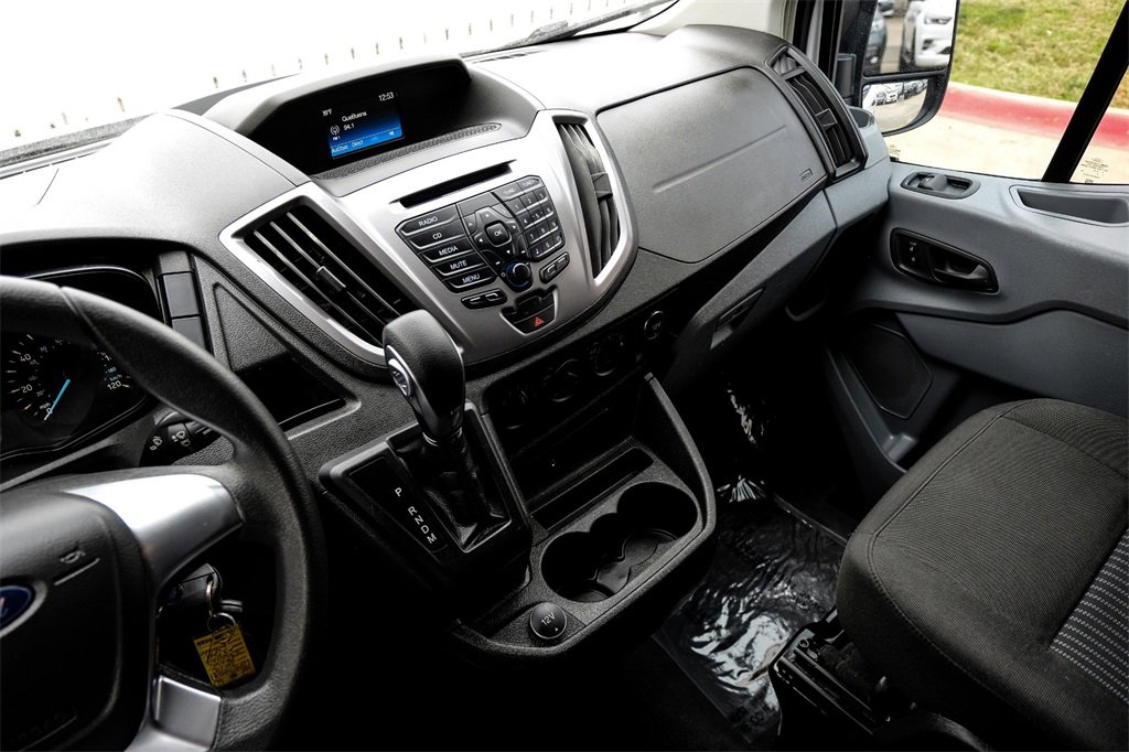 Used 2019 Ford Transit 350 XLT image 19