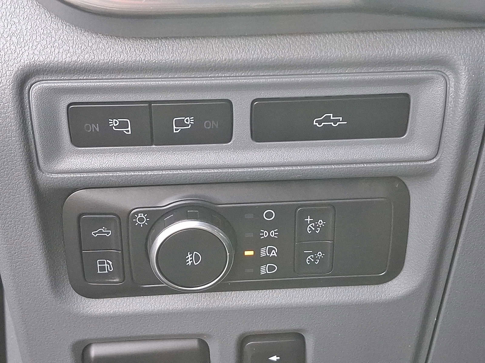 Used 2021 Ford F150 Lariat w/ Equipment Group 502A High image 25