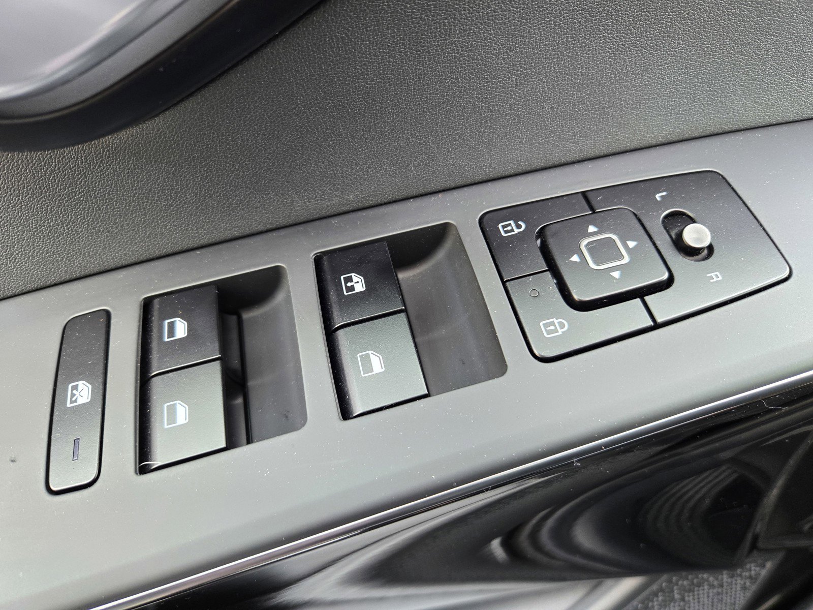 Certified 2023 Kia Niro Wind image 25