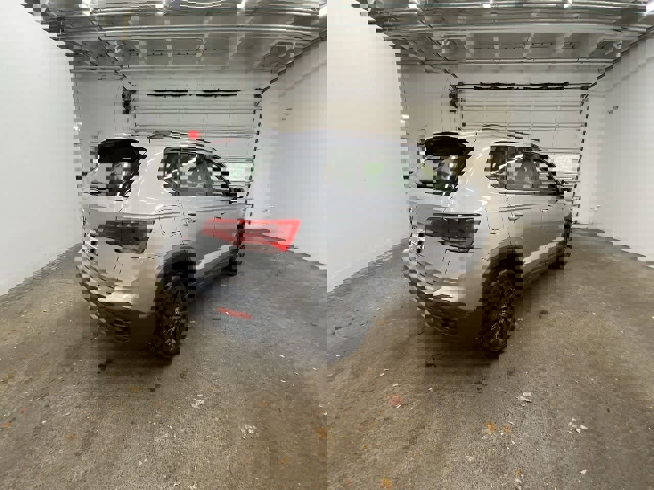 Used 2024 Volkswagen Taos S image 6