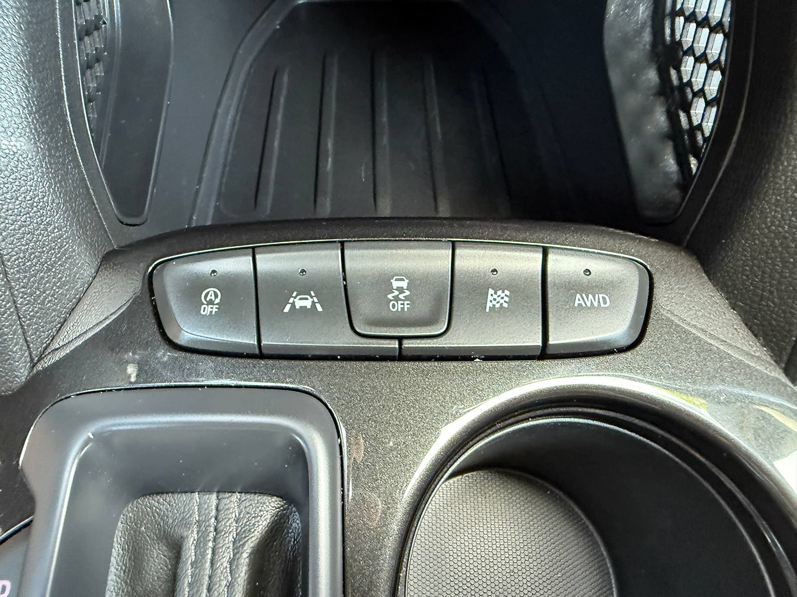 Certified 2022 Chevrolet TrailBlazer LT w/ Convenience Package AWD/4WD image 25
