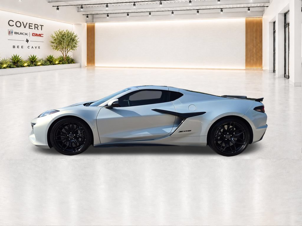 Used 2023 Chevrolet Corvette Z06 w/ Engine Appearance Package RWD image 9