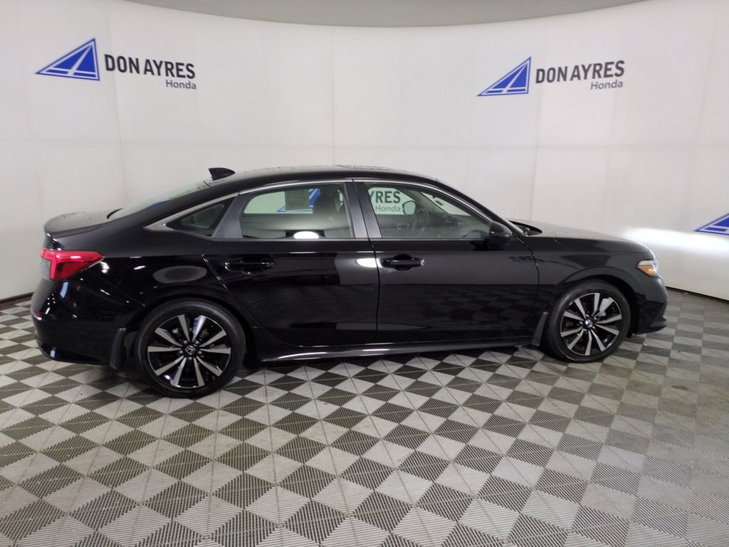 Certified 2024 Honda Civic EX image 6