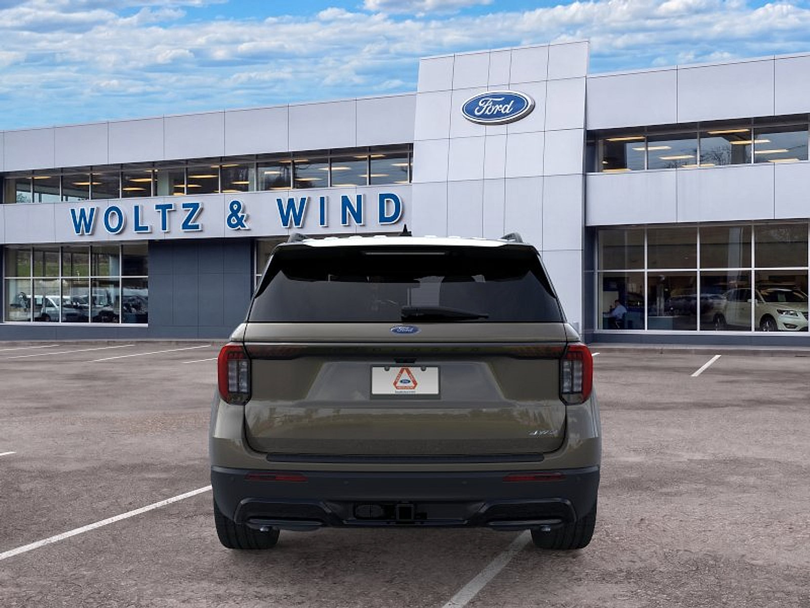 New 2026 Ford Explorer ST-Line w/ ST-Line Street Pack AWD/4WD image 5