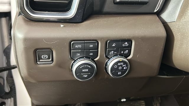Used 2022 GMC Sierra 1500 Denali w/ Denali Reserve Package AWD/4WD image 19